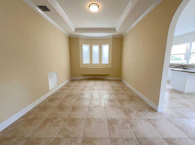 12431 SW 1st Street, Plantation, FL 33325