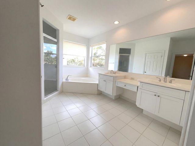 12431 SW 1st Street, Plantation, FL 33325