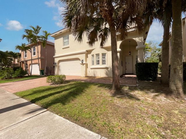 12431 SW 1st Street, Plantation, FL 33325