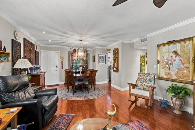 1920 NE 1ST Terrace 212H, Wilton Manors, FL 33305