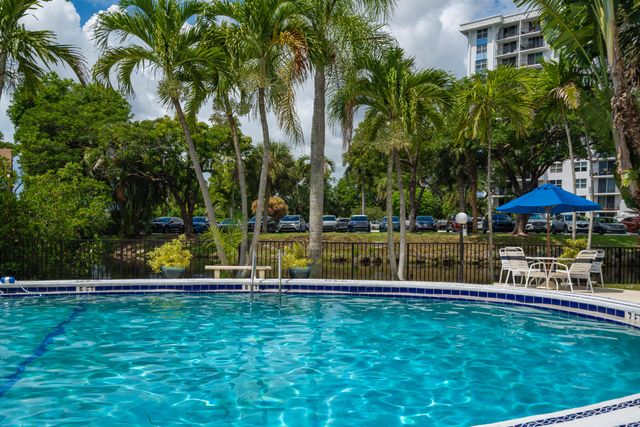 1920 NE 1ST Terrace 212H, Wilton Manors, FL 33305