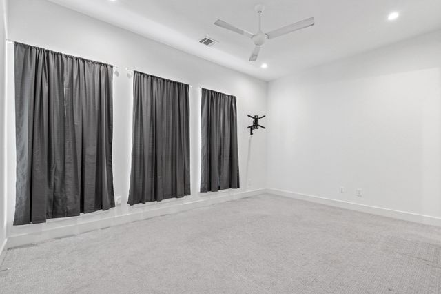 704 W Main Street, Arlington, TX 76013