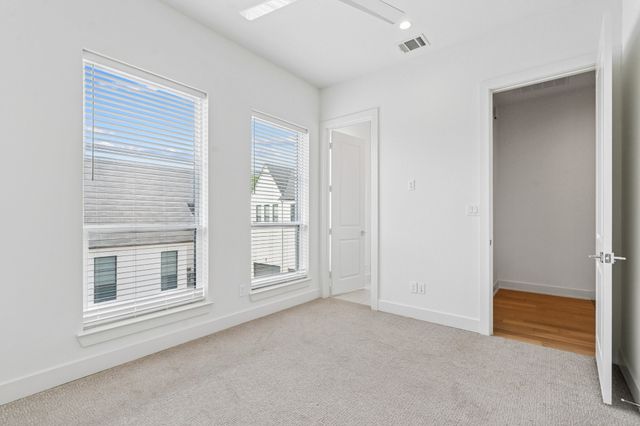 704 W Main Street, Arlington, TX 76013
