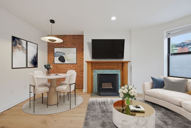 96 Gainsborough St 301W, Boston, MA 02115
