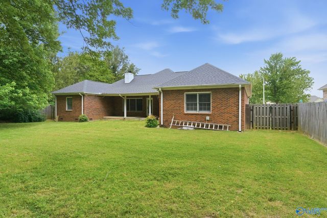 100 Pebblebrook Circle, Madison, AL 35758