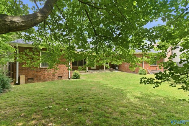 100 Pebblebrook Circle, Madison, AL 35758