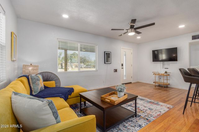 2514 N 14TH Street, Phoenix, AZ 85006