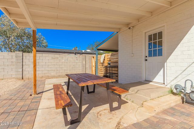 2514 N 14TH Street, Phoenix, AZ 85006