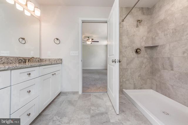 1012 FICKLEN RD, Fredericksburg, VA 22405