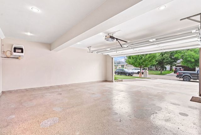 629 Poplar Avenue, Romeoville, IL 60446