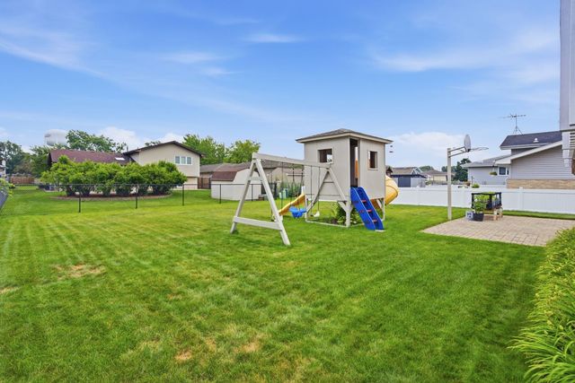 629 Poplar Avenue, Romeoville, IL 60446