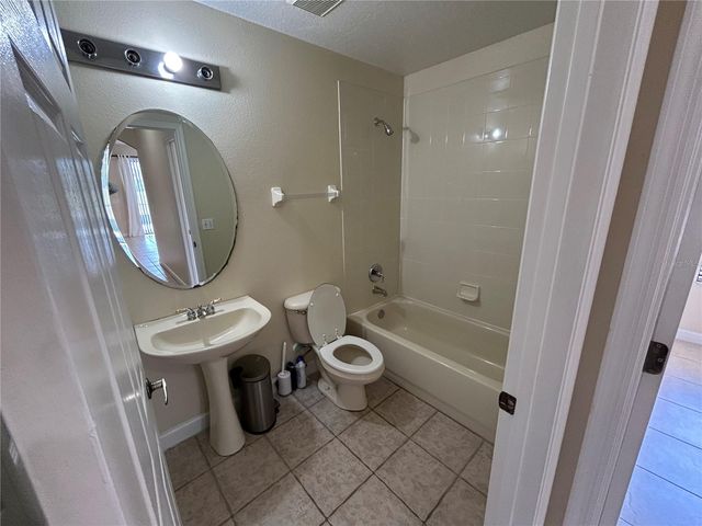 6720 IMPERIAL OAK LANE, Orlando, FL 32819