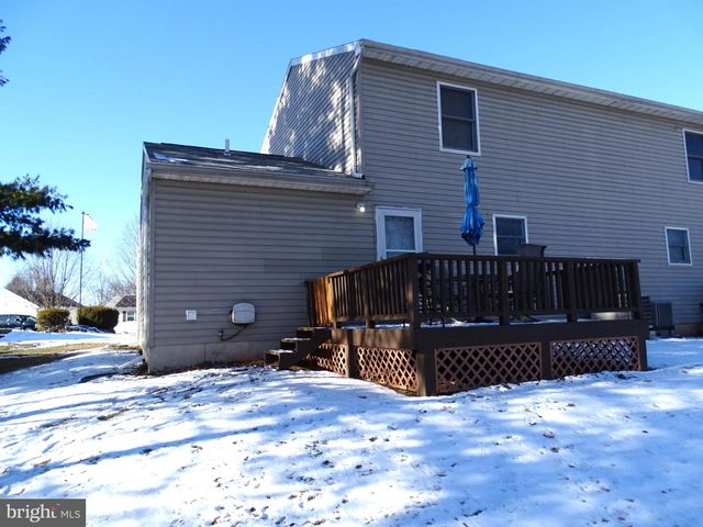 3212 PARTRIDGE DR, Dover, PA 17315