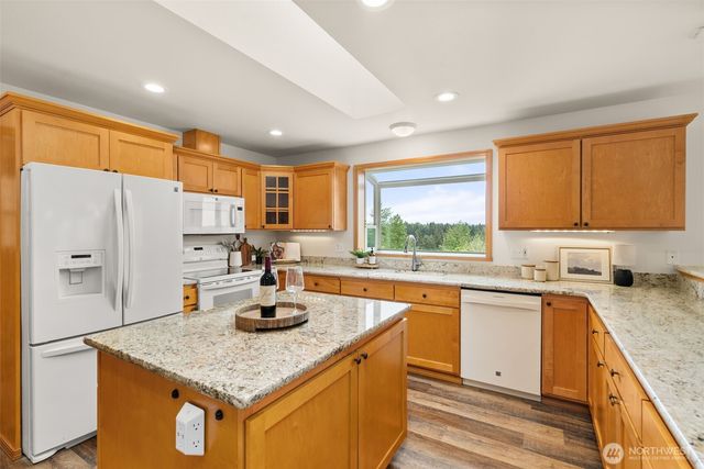 14307 68th Avenue E, Puyallup, WA 98373