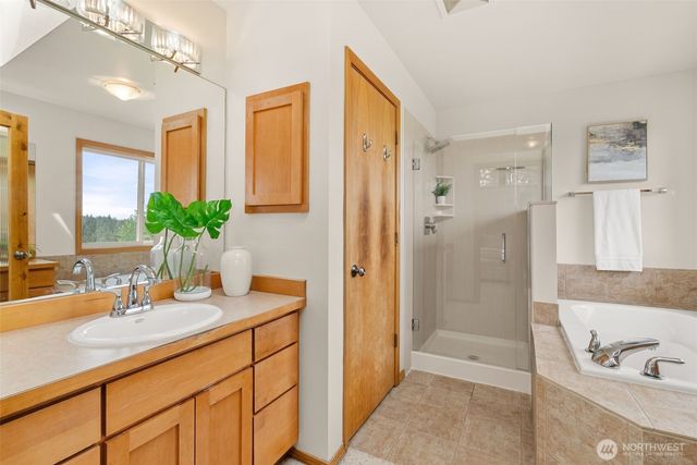 14307 68th Avenue E, Puyallup, WA 98373