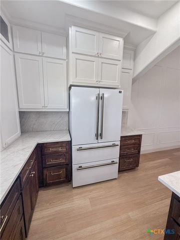 92 Landyns Path, Port Lavaca, TX 77979