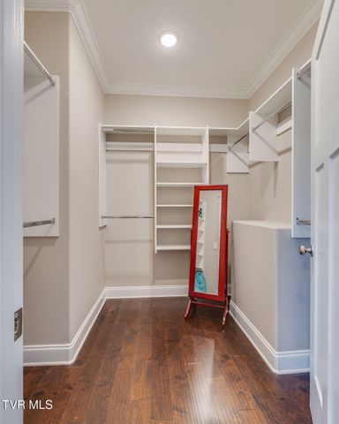 1195 Panoramic Vista, Johnson City, TN 37615