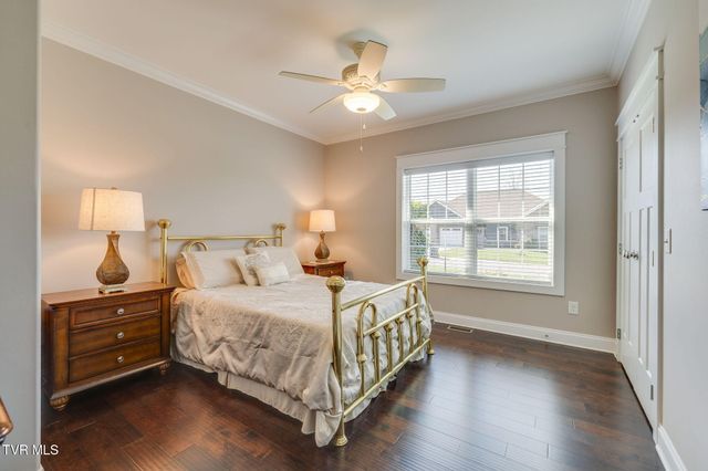 1195 Panoramic Vista, Johnson City, TN 37615