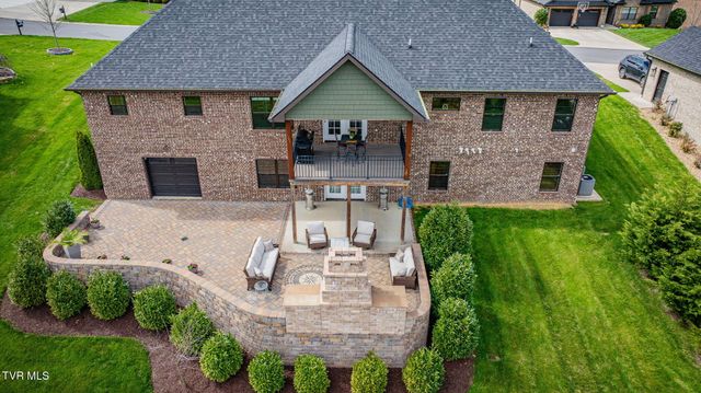 1195 Panoramic Vista, Johnson City, TN 37615