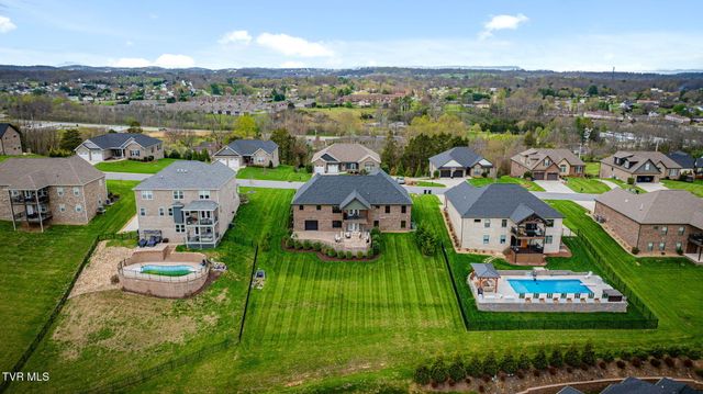 1195 Panoramic Vista, Johnson City, TN 37615