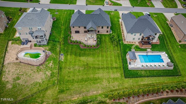 1195 Panoramic Vista, Johnson City, TN 37615