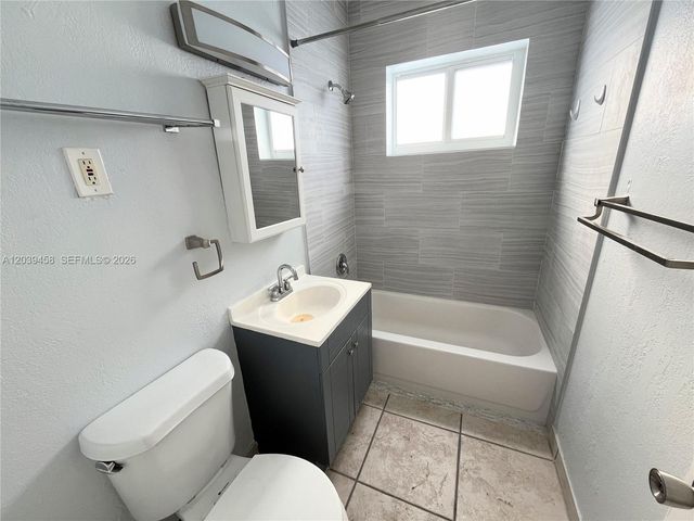350 75th Street 202, Miami Beach, FL 33141