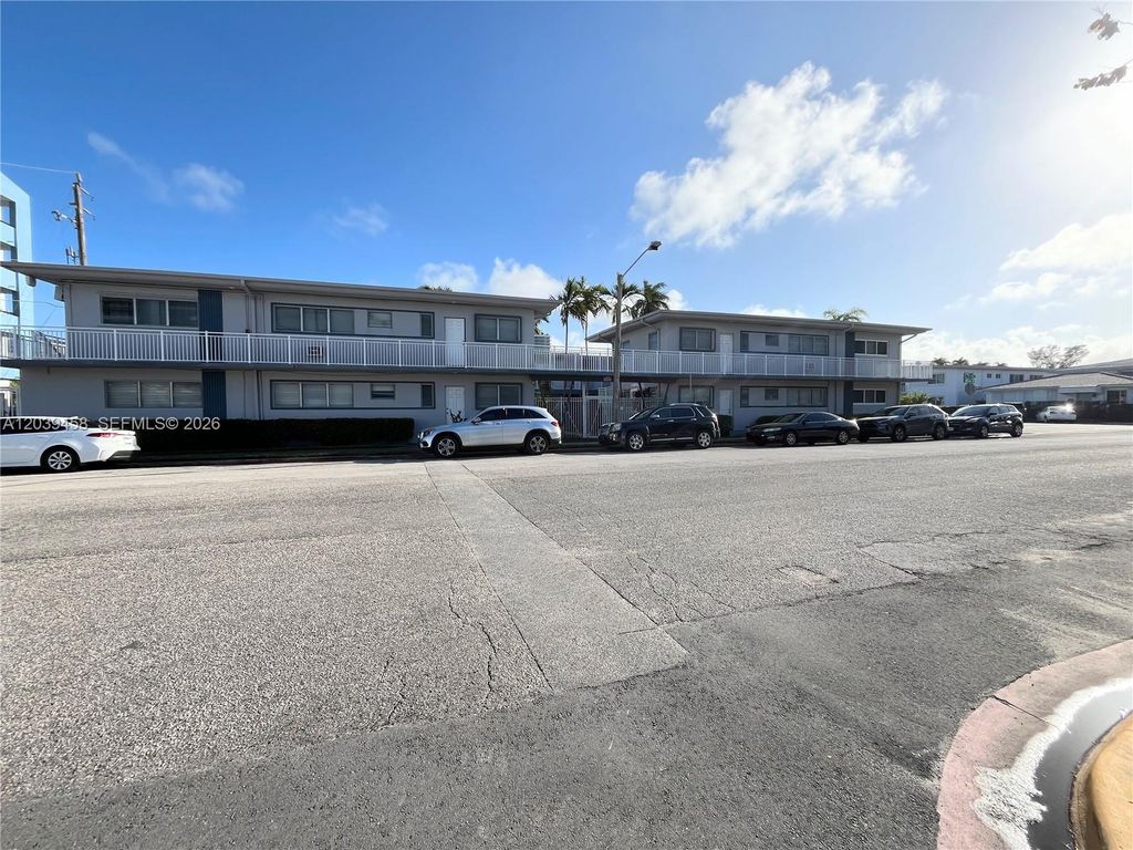 350 75th Street 202, Miami Beach, FL 33141