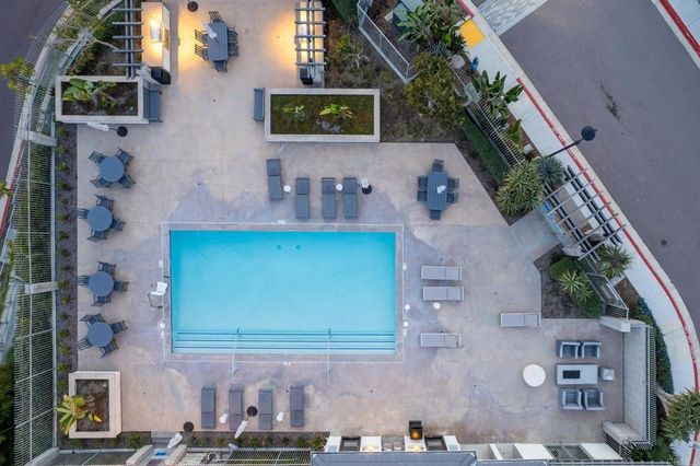 1115 Sea Glass Way, Oceanside, CA 92054