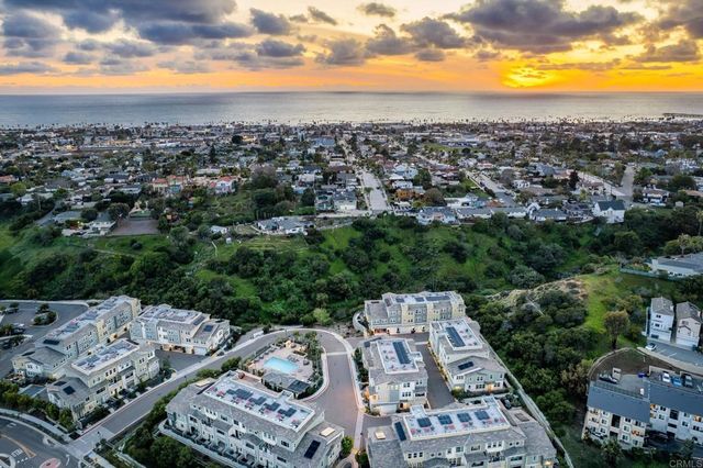 1115 Sea Glass Way, Oceanside, CA 92054