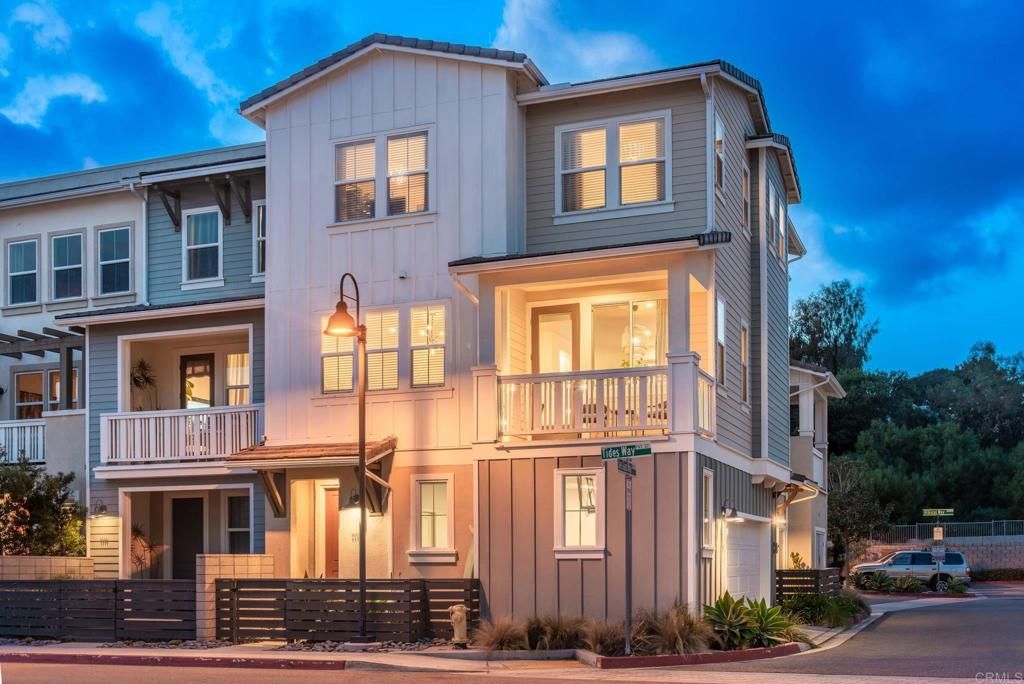 1115 Sea Glass Way, Oceanside, CA 92054