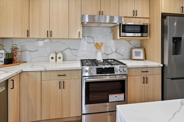 4637 4637 Stratford Ave, Fremont, CA 94538