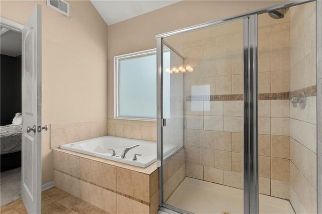 2014 N Concord Drive, Independence, MO 64058