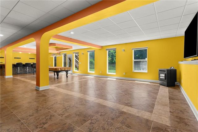 2014 N Concord Drive, Independence, MO 64058