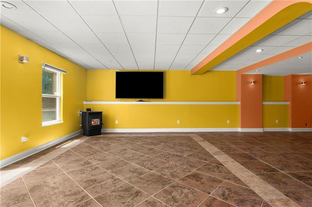 2014 N Concord Drive, Independence, MO 64058