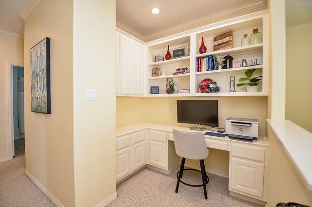 2831 Briarhurst Park, Houston, TX 77057