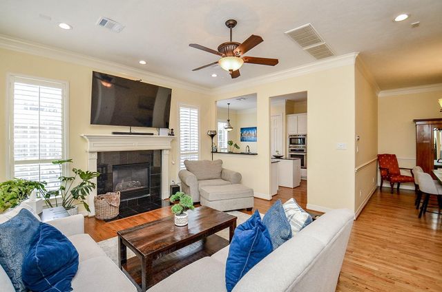 2831 Briarhurst Park, Houston, TX 77057