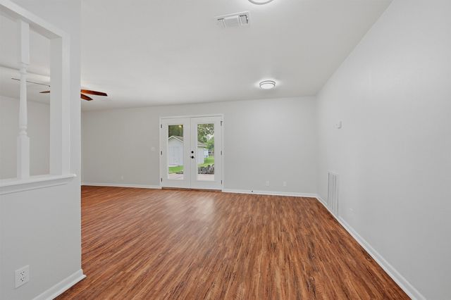 108 Loraine Street, Pottsboro, TX 75076