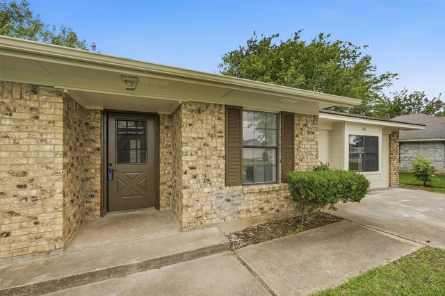 108 Loraine Street, Pottsboro, TX 75076