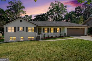 3802 Imperial Drive, Snellville, GA 30039