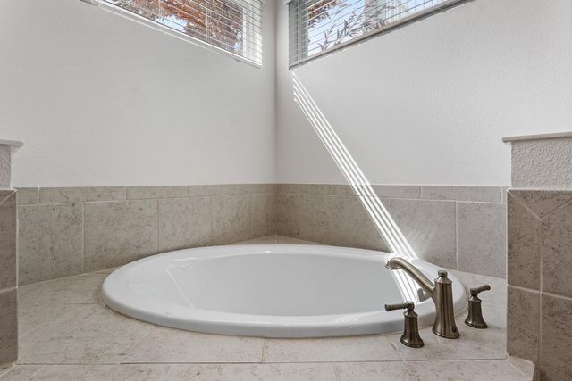 7996 LOST SHAKER LANE, Kissimmee, FL 34747