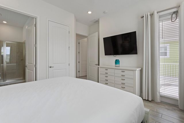 7996 LOST SHAKER LANE, Kissimmee, FL 34747