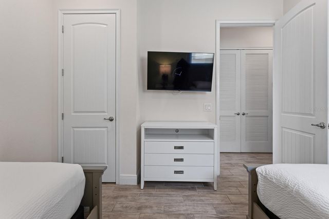 7996 LOST SHAKER LANE, Kissimmee, FL 34747