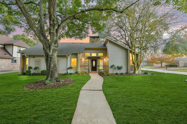 12531 Olympia Drive, Houston, TX 77077