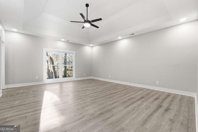 2152 Paces Vale Place, Lawrenceville, GA 30043