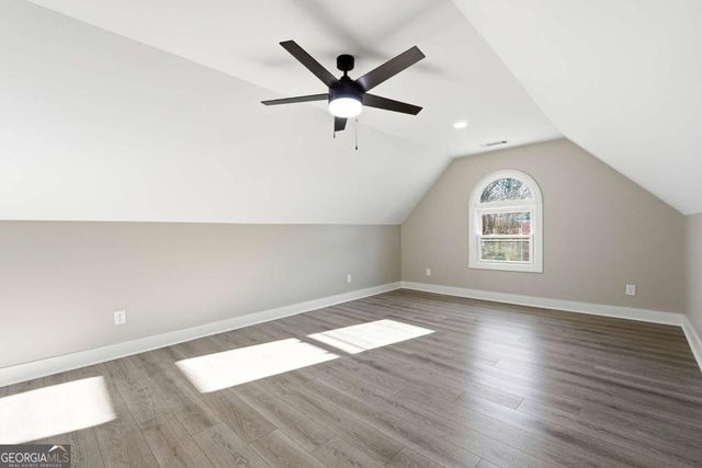 2152 Paces Vale Place, Lawrenceville, GA 30043