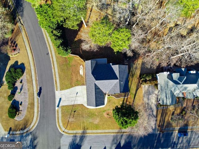 2152 Paces Vale Place, Lawrenceville, GA 30043