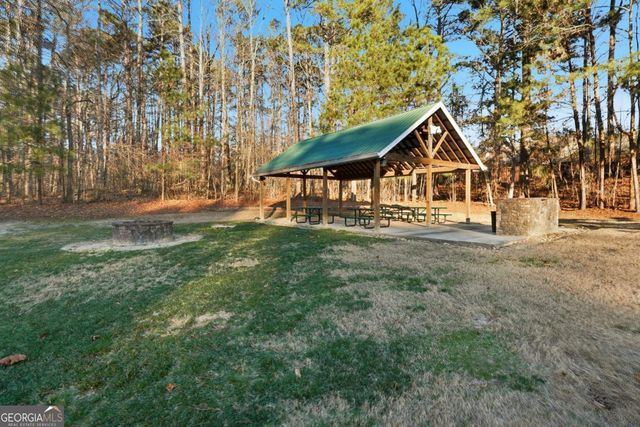 2152 Paces Vale Place, Lawrenceville, GA 30043