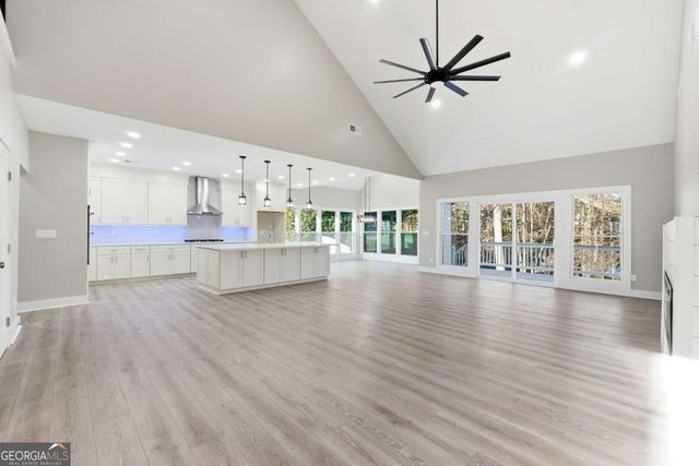 2152 Paces Vale Place, Lawrenceville, GA 30043