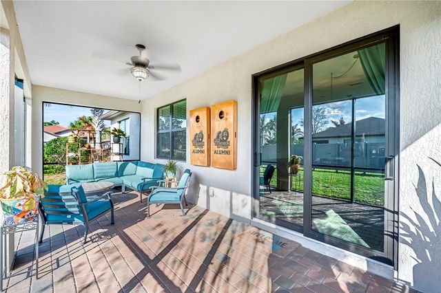 5218 Jasper Square, Vero Beach, FL 32967