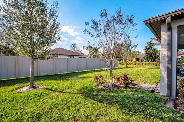 5218 Jasper Square, Vero Beach, FL 32967